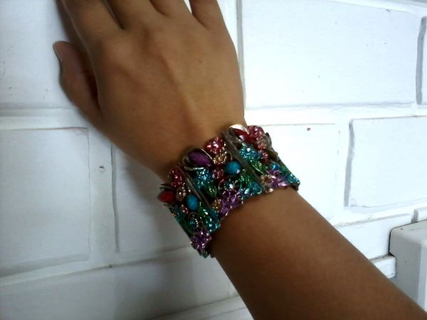 BRACELETE COLORIDO