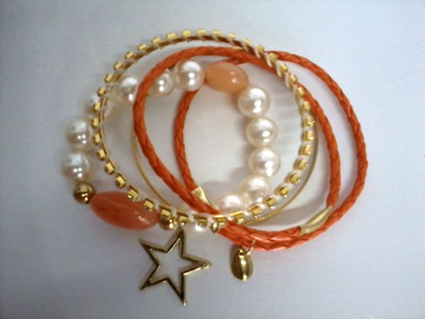 PULSEIRA PINGENTES
